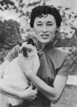 Han Suyin